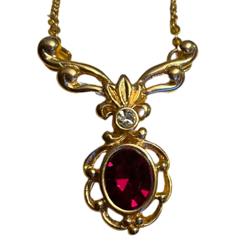 1989/90 Avon Juliette Necklace